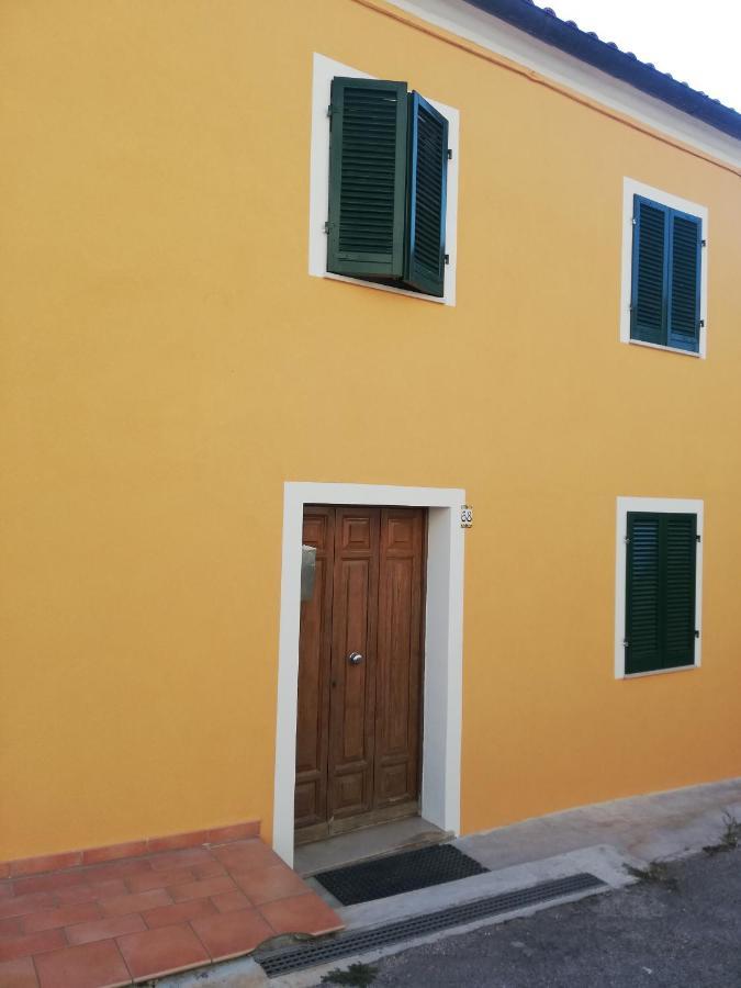 Borgo Antico Apartman Montemarciano Kültér fotó