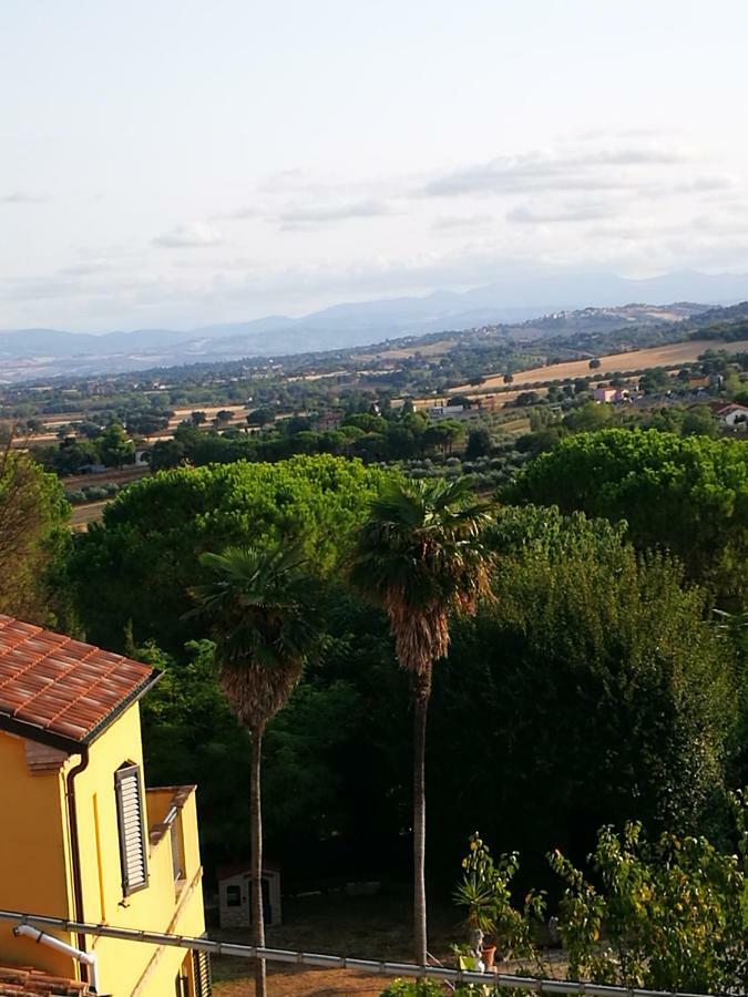 Borgo Antico Apartman Montemarciano Kültér fotó